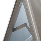 Sturdy folding hinges